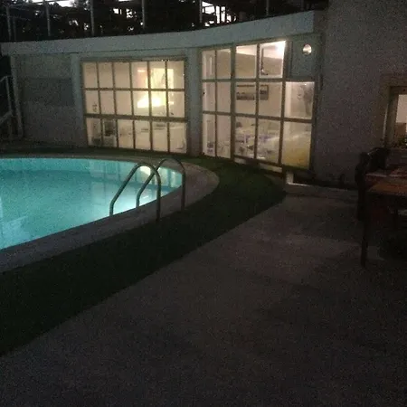 Mini Star Hotel