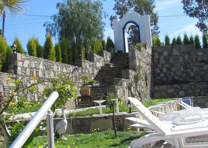 Mini Star ホテル 2*